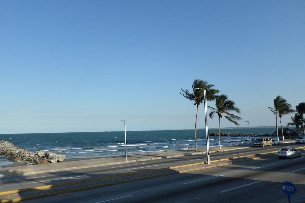 Hotel Suites Mediterraneo Boca Del Rio Веракрус Экстерьер фото
