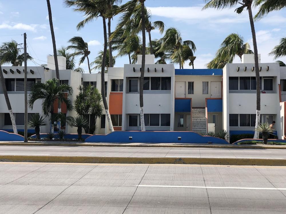 Hotel Suites Mediterraneo Boca Del Rio Веракрус Экстерьер фото